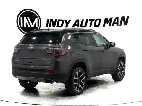 More photos of 2018 Jeep Compass Limited at Indy Auto Man, IN