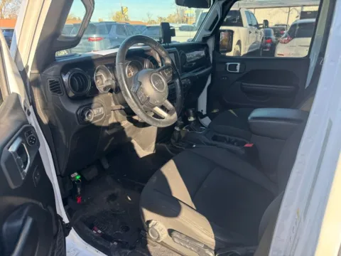 More photos of 2020 Jeep Wrangler Unlimited Sport Altitude at Indy Auto Man, IN