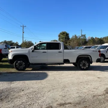 More photos of 2021 Chevrolet Silverado 2500HD Work Truck at Indy Auto Man - Indianapolis, IN