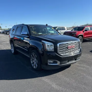 Black 2019 GMC Yukon Denali for sale in Indianapolis, IN