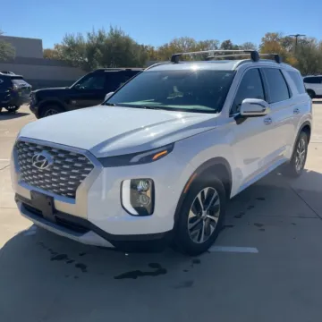 Photos of 2022 Hyundai Palisade SEL for sale in Indianapolis, IN at Indy Auto Man - Indianapolis