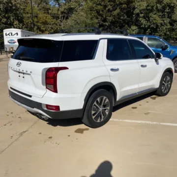 More photos of 2022 Hyundai Palisade SEL at Indy Auto Man, IN