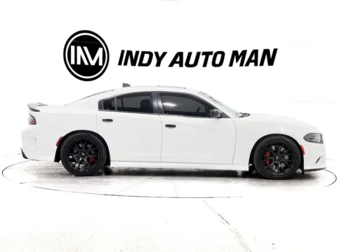 Another view of 2019 Dodge Charger R/T Scat Pack for sale in Indianapolis, IN at Indy Auto Man - Indianapolis