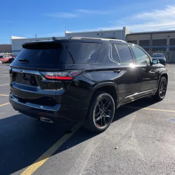 More photos of 2019 Chevrolet Traverse Premier at Indy Auto Man, IN