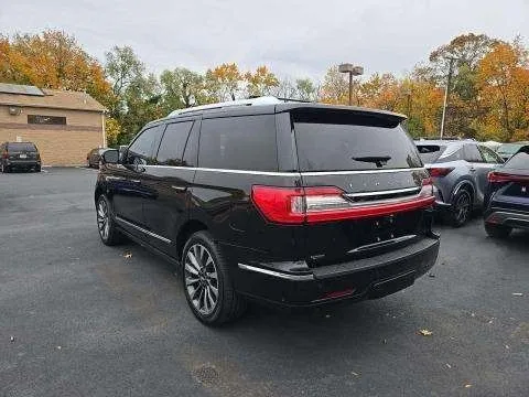 More photos of 2020 Lincoln Navigator Reserve at Indy Auto Man, IN