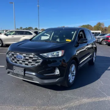 Photos of 2019 Ford Edge SEL for sale in Indianapolis, IN at Indy Auto Man