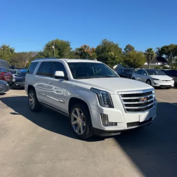 White 2018 Cadillac Escalade Premium Luxury for sale in Indianapolis, IN