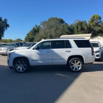 Another view of 2018 Cadillac Escalade Premium Luxury for sale in Indianapolis, IN at Indy Auto Man