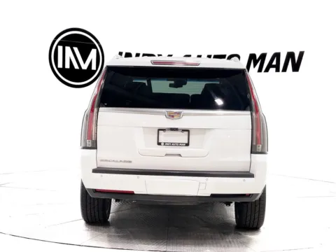 More photos of 2018 Cadillac Escalade Premium Luxury at Indy Auto Man - Indianapolis, IN