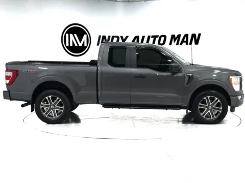 Another view of 2022 Ford F-150 XL for sale in Indianapolis, IN at Indy Auto Man - Indianapolis
