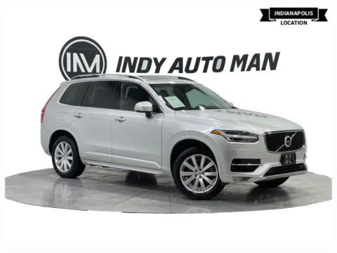 Silver 2018 Volvo XC90 T6 Momentum for sale in Indianapolis, IN