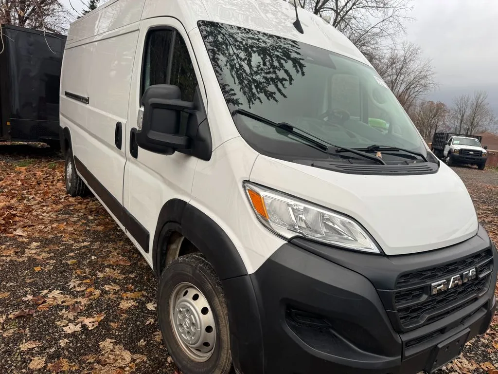 White 2023 Ram ProMaster 2500 High Roof for sale in Indianapolis, IN