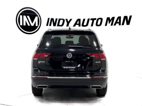 More photos of 2021 Volkswagen Tiguan 2.0T SE at Indy Auto Man - Indianapolis, IN