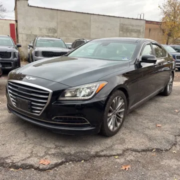 Photos of 2015 Hyundai Genesis 3.8 for sale in Indianapolis, IN at Indy Auto Man - Indianapolis