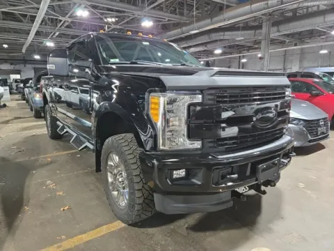Black 2017 Ford F-250SD Lariat for sale in Indianapolis, IN