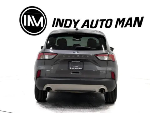 More photos of 2022 Ford Escape SE at Indy Auto Man - Indianapolis, IN