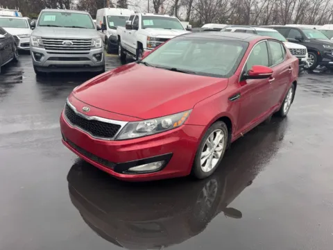 Photos of 2013 Kia Optima EX for sale in Indianapolis, IN at Indy Auto Man - Indianapolis