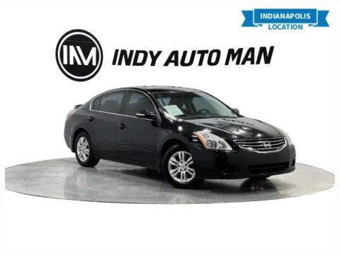Black 2012 Nissan Altima 2.5 SL for sale in Indianapolis, IN