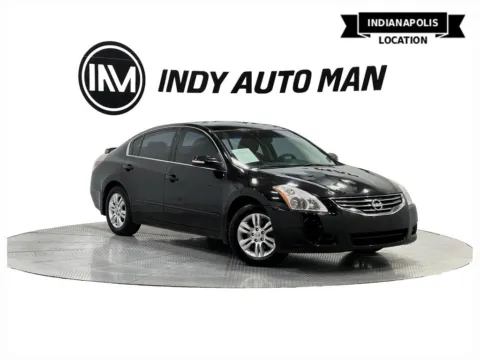 Black 2012 Nissan Altima 2.5 SL for sale in Indianapolis, IN