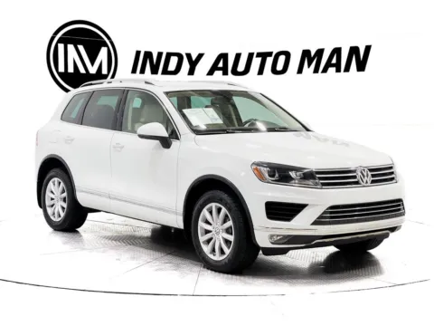 Photos of 2016 Volkswagen Touareg VR6 FSI Sport for sale in Indianapolis, IN at Indy Auto Man - Indianapolis