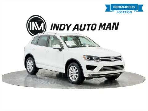 White 2016 Volkswagen Touareg VR6 FSI Sport for sale in Indianapolis, IN