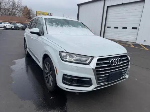 White 2017 Audi Q7 3.0T Premium Plus quattro for sale in Indianapolis, IN