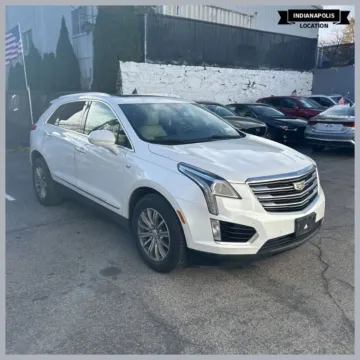 White 2017 Cadillac XT5 Luxury for sale in Indianapolis, IN