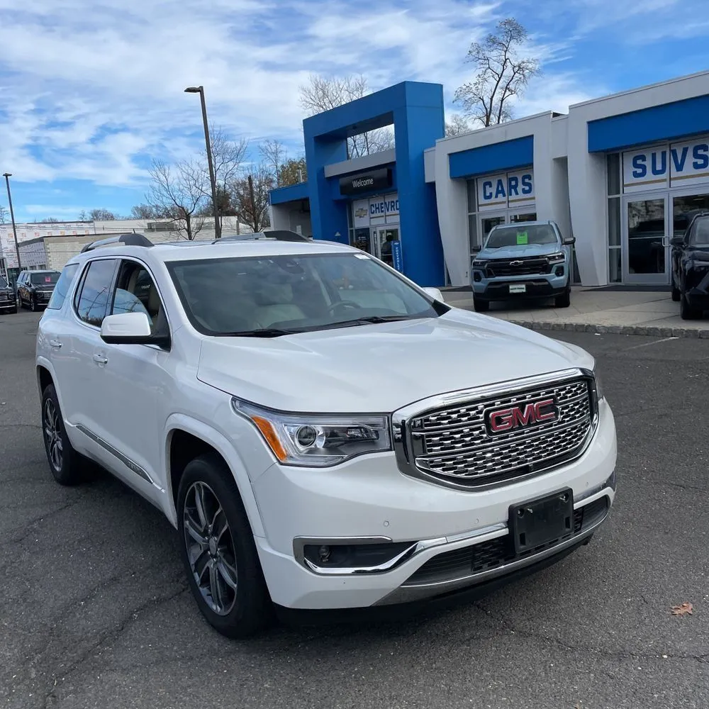 2017 GMC Acadia Denali
