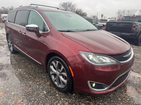 Red 2017 Chrysler Pacifica Limited for sale in Indianapolis, IN