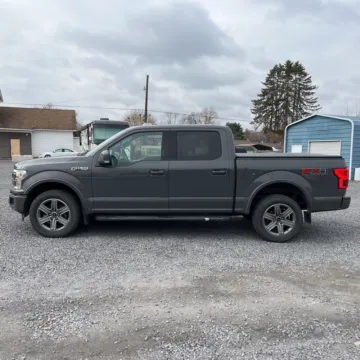 More photos of 2018 Ford F-150 Lariat at Indy Auto Man, IN