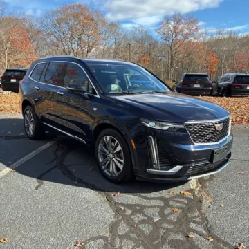Blue 2022 Cadillac XT6 Premium Luxury for sale in Indianapolis, IN