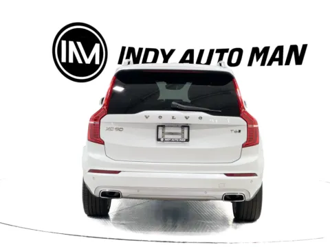 More photos of 2018 Volvo XC90 T6 Momentum at Indy Auto Man - Indianapolis, IN