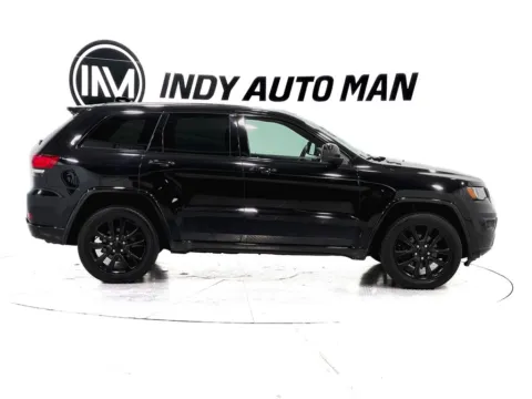 Another view of 2018 Jeep Grand Cherokee Altitude for sale in Indianapolis, IN at Indy Auto Man