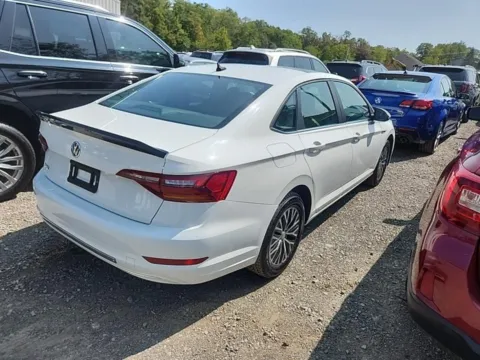 Another view of 2019 Volkswagen Jetta SEL for sale in Indianapolis, IN at Indy Auto Man - Indianapolis