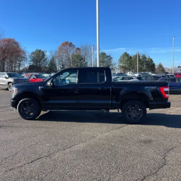 More photos of 2021 Ford F-150 Lariat at Indy Auto Man, IN