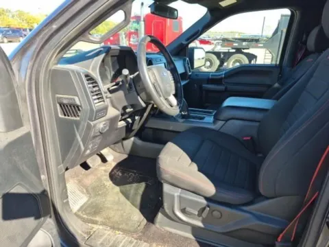 More photos of 2019 Ford F-150 XLT at Indy Auto Man, IN