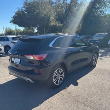 More photos of 2020 Ford Escape SEL at Indy Auto Man, IN