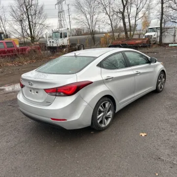 More photos of 2016 Hyundai Elantra Limited at Indy Auto Man, IN