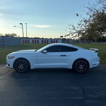 More photos of 2016 Ford Mustang EcoBoost Premium at Indy Auto Man - Indianapolis, IN