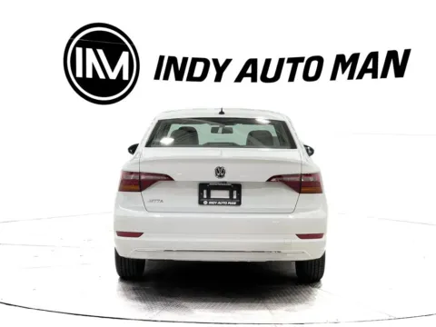 More photos of 2019 Volkswagen Jetta 1.4T SE at Indy Auto Man - Indianapolis, IN