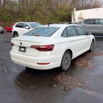 More photos of 2019 Volkswagen Jetta 1.4T SE at Indy Auto Man, IN