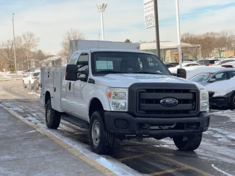 White 2015 Ford F-350SD XL for sale in Indianapolis, IN