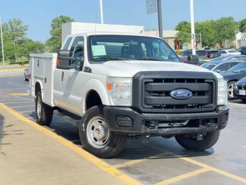 Photos of 2015 Ford F-350SD XL for sale in Indianapolis, IN at Indy Auto Man
