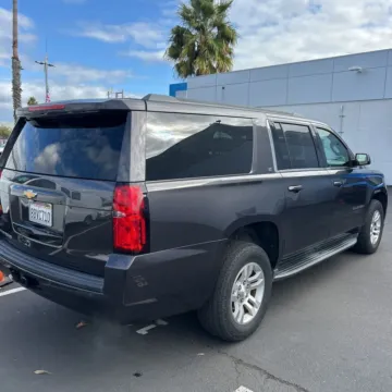 More photos of 2017 Chevrolet Suburban LT at Indy Auto Man, IN