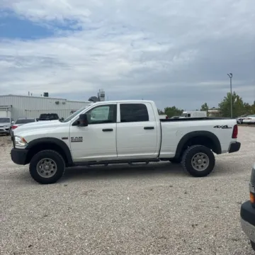 More photos of 2017 Ram 2500 Tradesman at Indy Auto Man, IN
