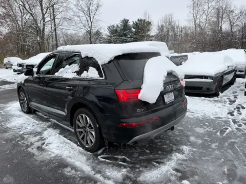 More photos of 2018 Audi Q7 3.0T Premium Plus quattro at Indy Auto Man, IN