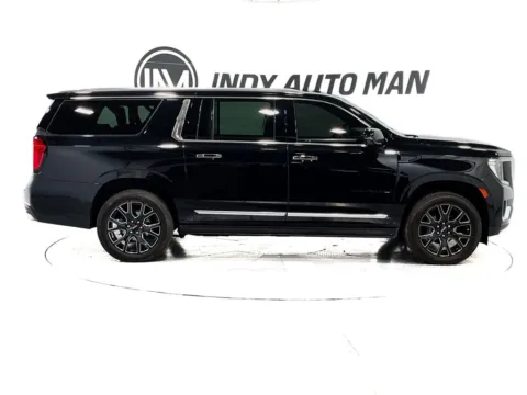 Another view of 2023 GMC Yukon XL Denali Ultimate for sale in Indianapolis, IN at Indy Auto Man