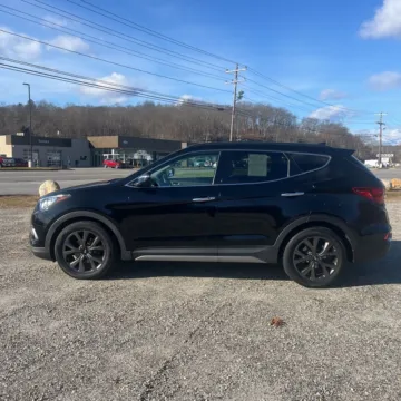More photos of 2018 Hyundai Santa Fe Sport 2.0T Ultimate at Indy Auto Man - Indianapolis, IN
