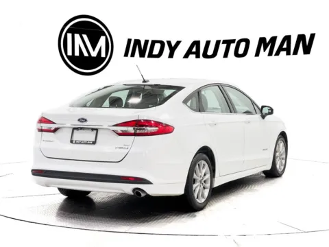 More photos of 2017 Ford Fusion Hybrid SE at Indy Auto Man - Indianapolis, IN