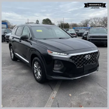 Black 2020 Hyundai Santa Fe SE for sale in Indianapolis, IN